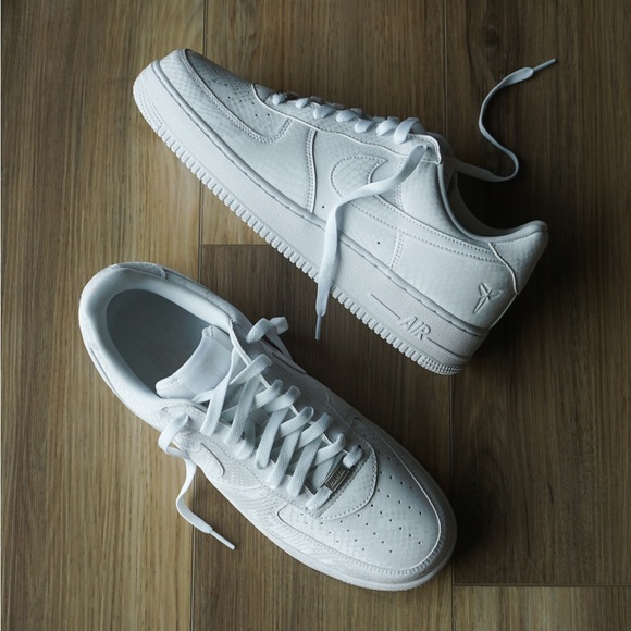 Kobe Bryant x Nike Air Force 1 Low "Forever White" - Picture 1 of 12